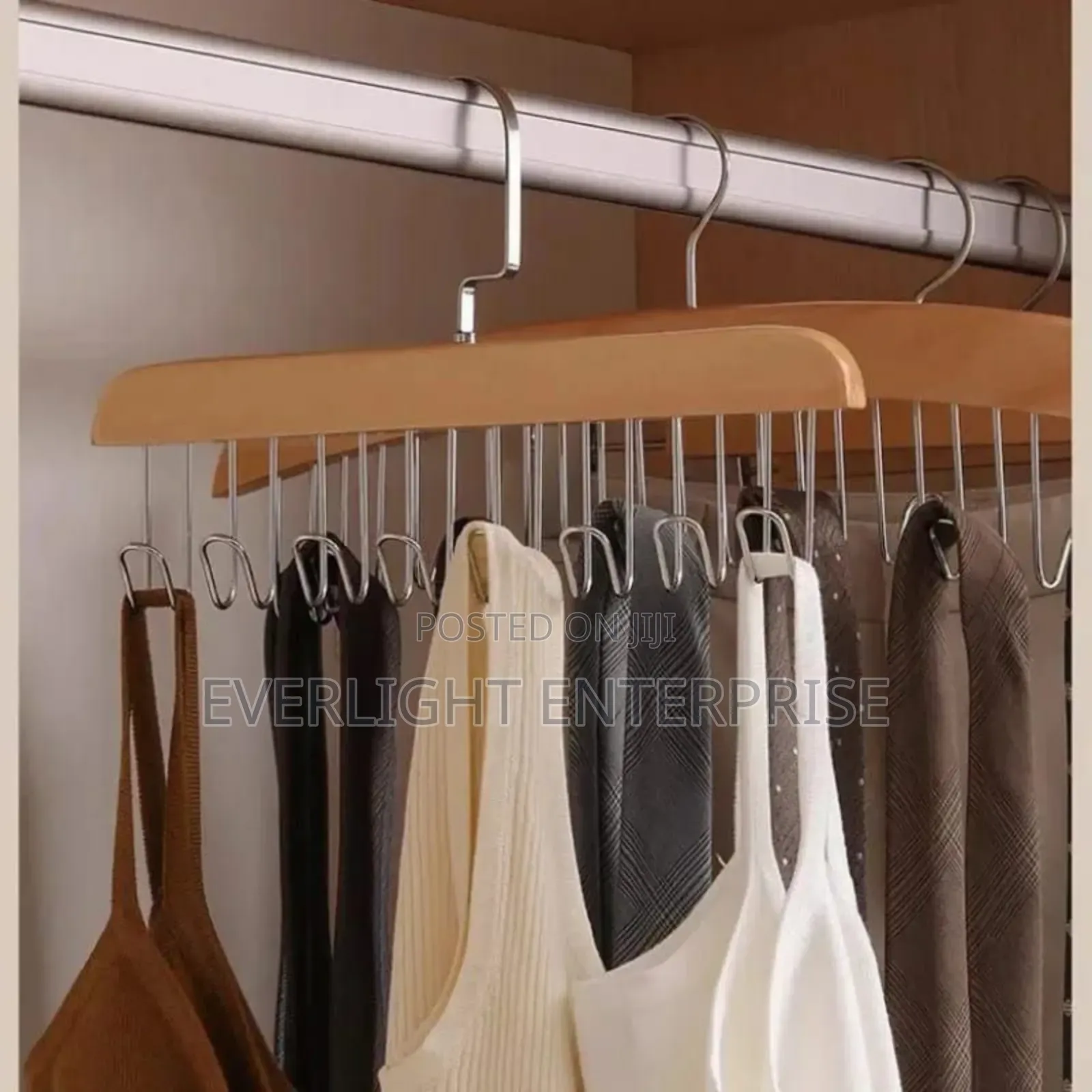 *Wooden Plank 8 Hook Hanger