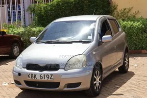 Toyota Vitz 2002 Gray