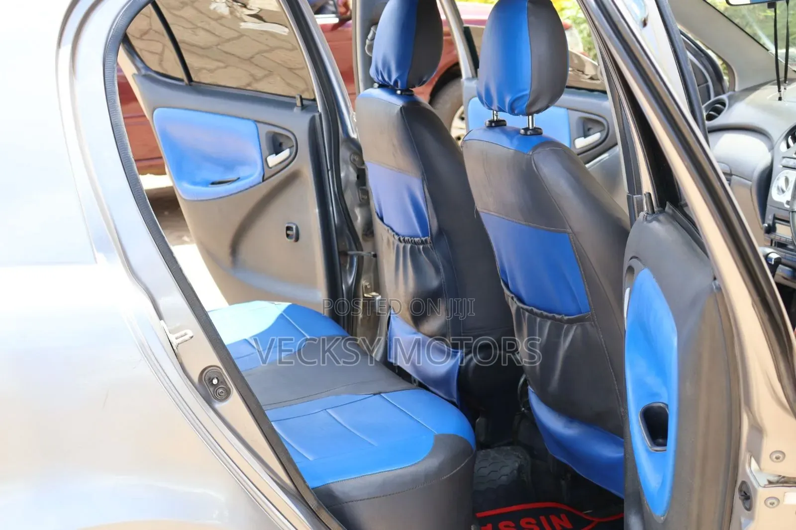 Toyota Vitz 2002 Gray