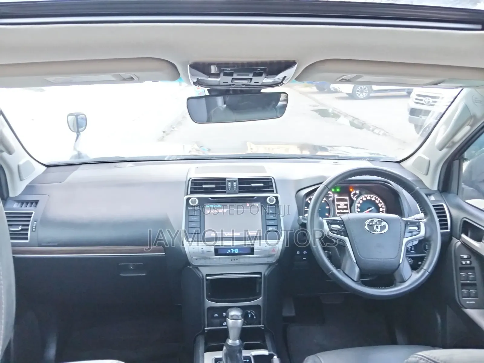 Toyota Land Cruiser Prado 2019