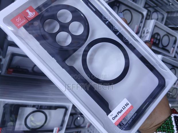 Xundd Shockproof Phone Case Designed for the Oneplus 12 5g. - thumbnail 2