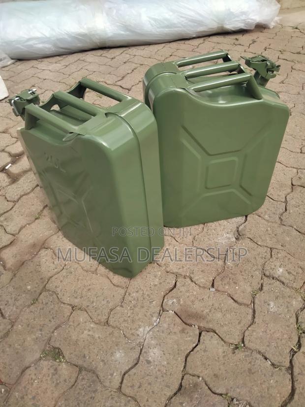 High Quality Fuel Jerrycan(Gasoline Can) - thumbnail 2