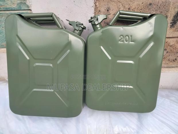 Emergency Fuel Jerrycan