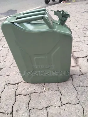 Garages Fuel Jerrycan/Petrol Cans