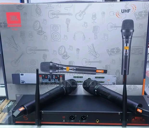 JBL V30 Dual Uhf Handheld Wireless Microphone - thumbnail 2