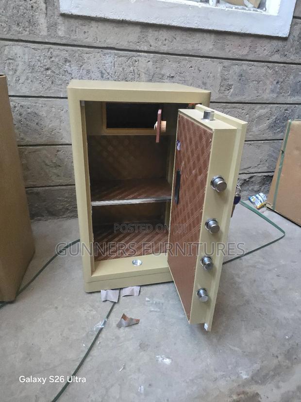 Golden Safe Box 60kgs