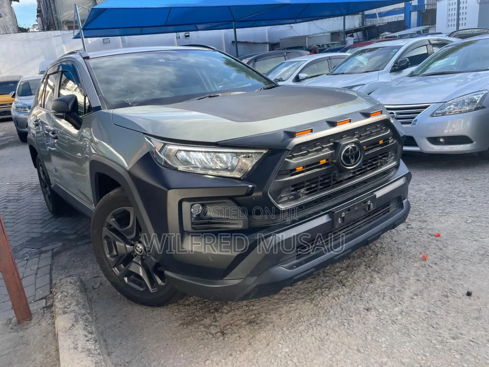 Toyota RAV4 Adventure AWD 2020 Blue