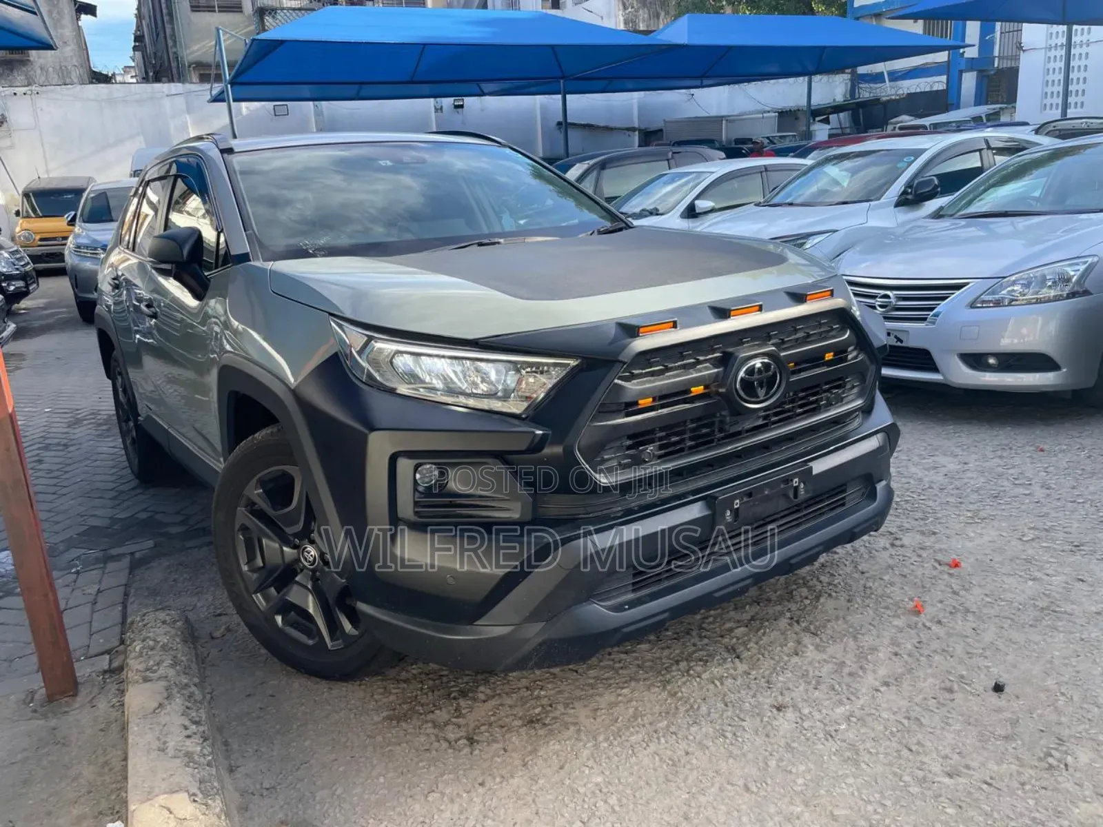 Toyota RAV4 Adventure AWD 2020 Blue