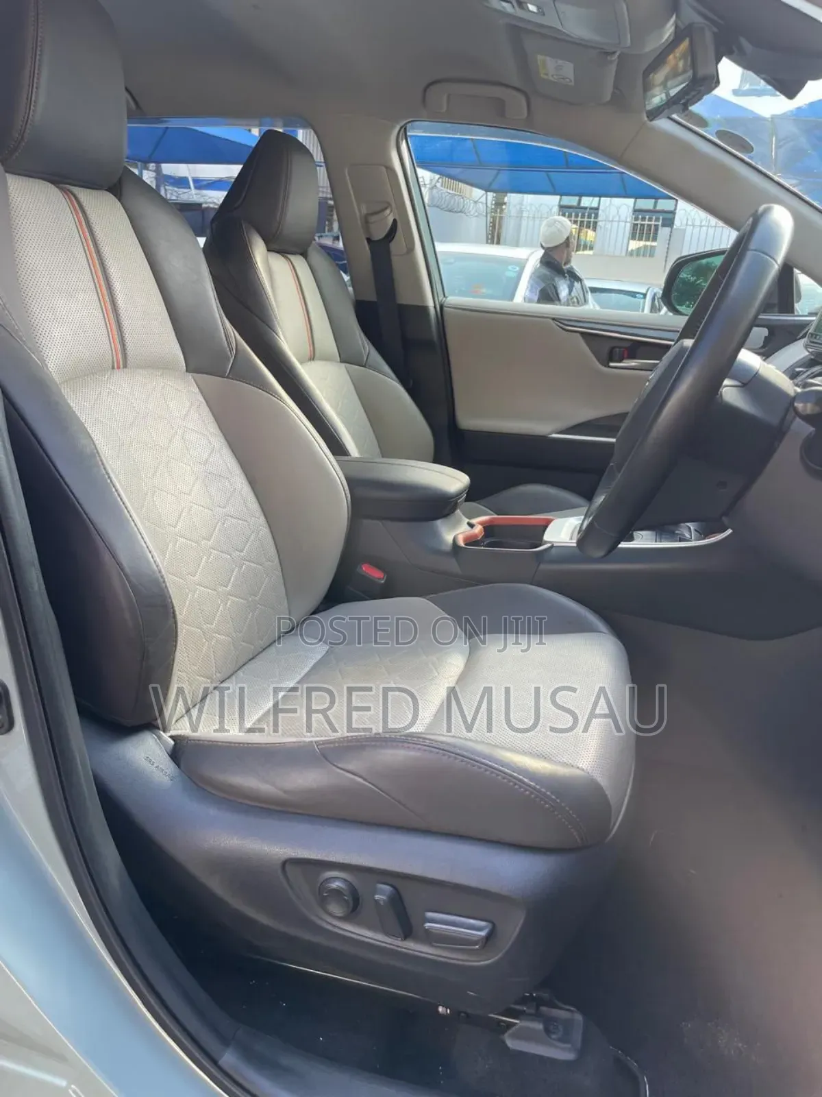 Toyota RAV4 Adventure AWD 2020 Blue