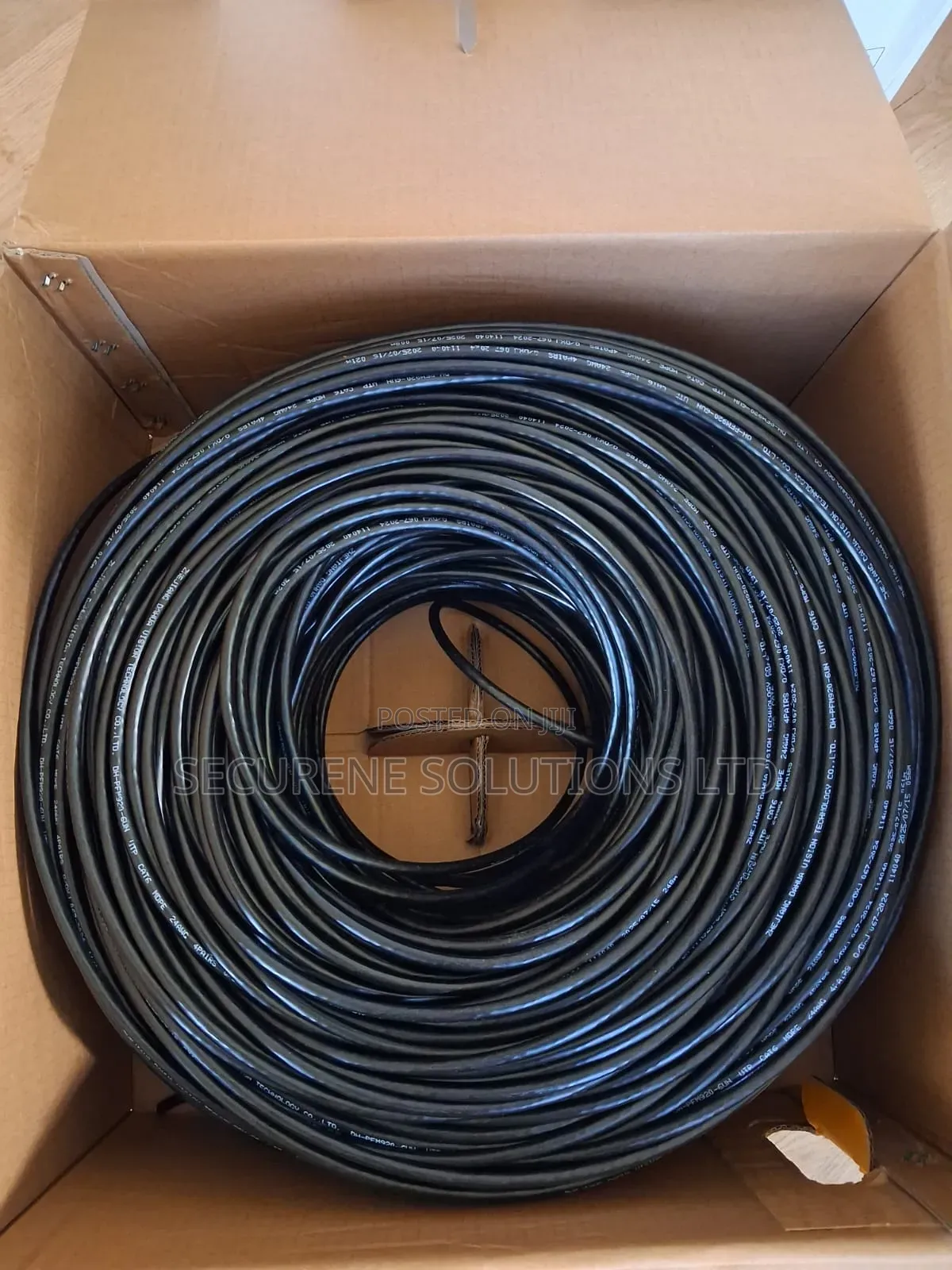 Dahua Technology 305m (1000ft)Outdoorutp Cat6network Cable,Pfm920-6u.
