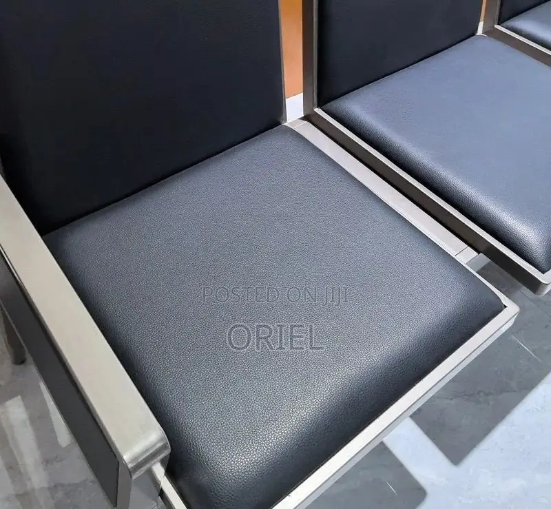 Office Bench : 3-Seater Cushioned Office Waiting Bench With Arms