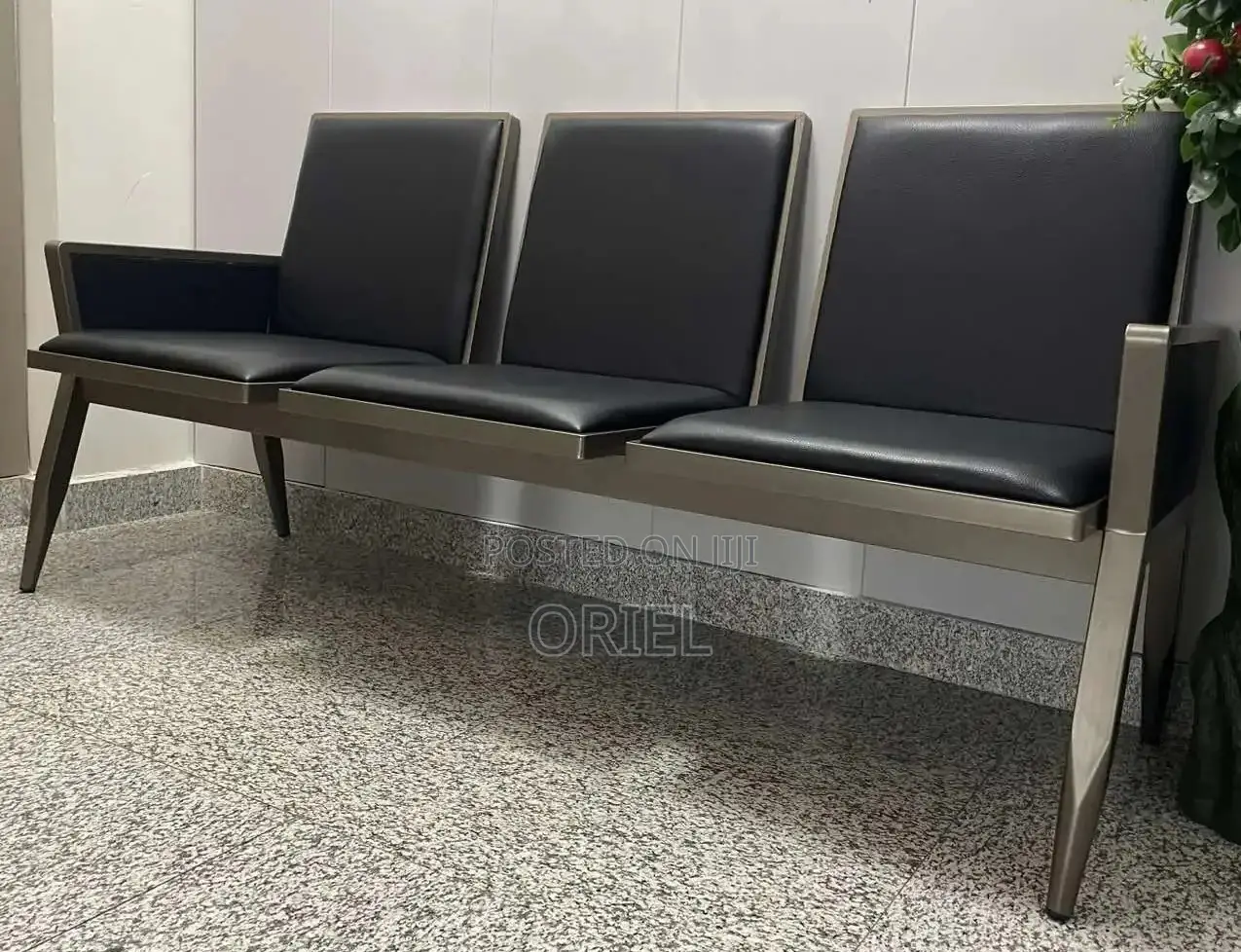 Office Bench : 3-Seater Cushioned Office Waiting Bench With Arms