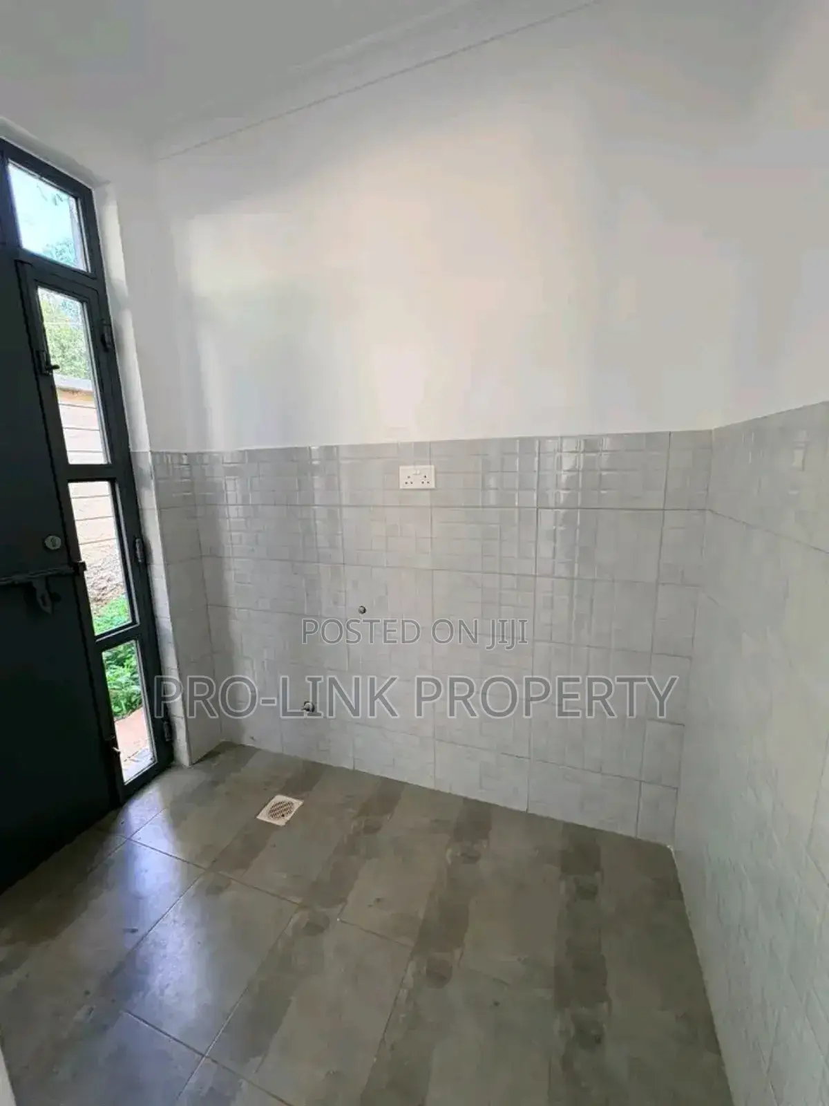 4bdrm Maisonette in Kibiku for sale