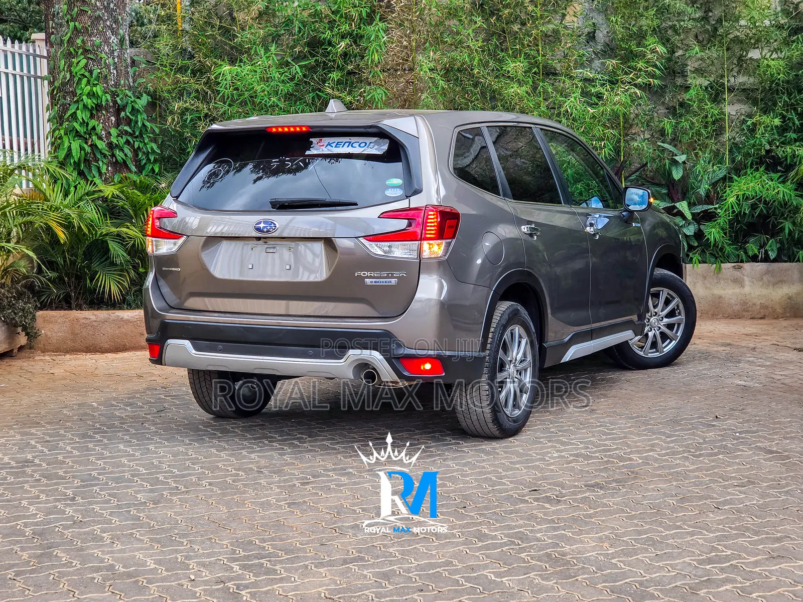 Subaru Forester 2018 Gray