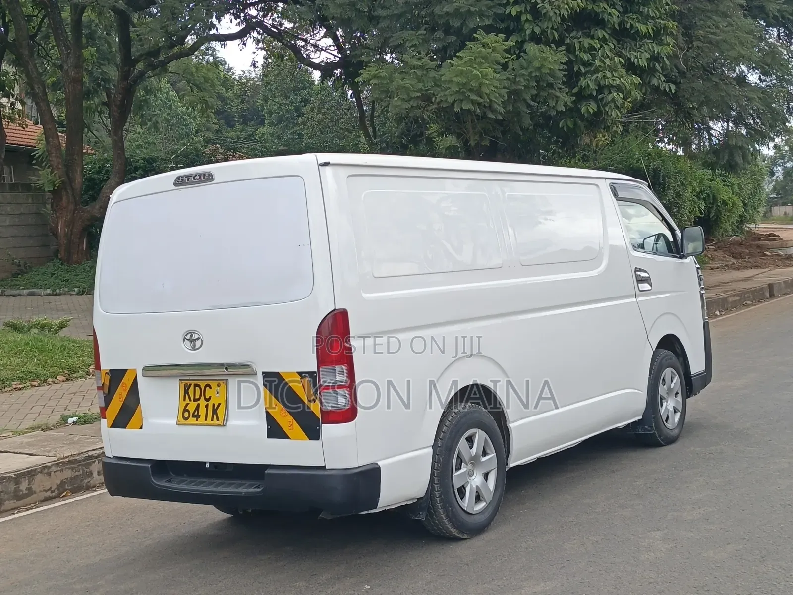 Toyota HiAce 2014 White