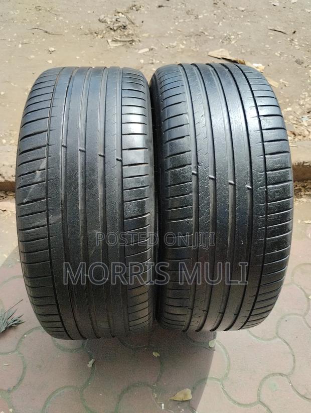 275/40r22 Michelin