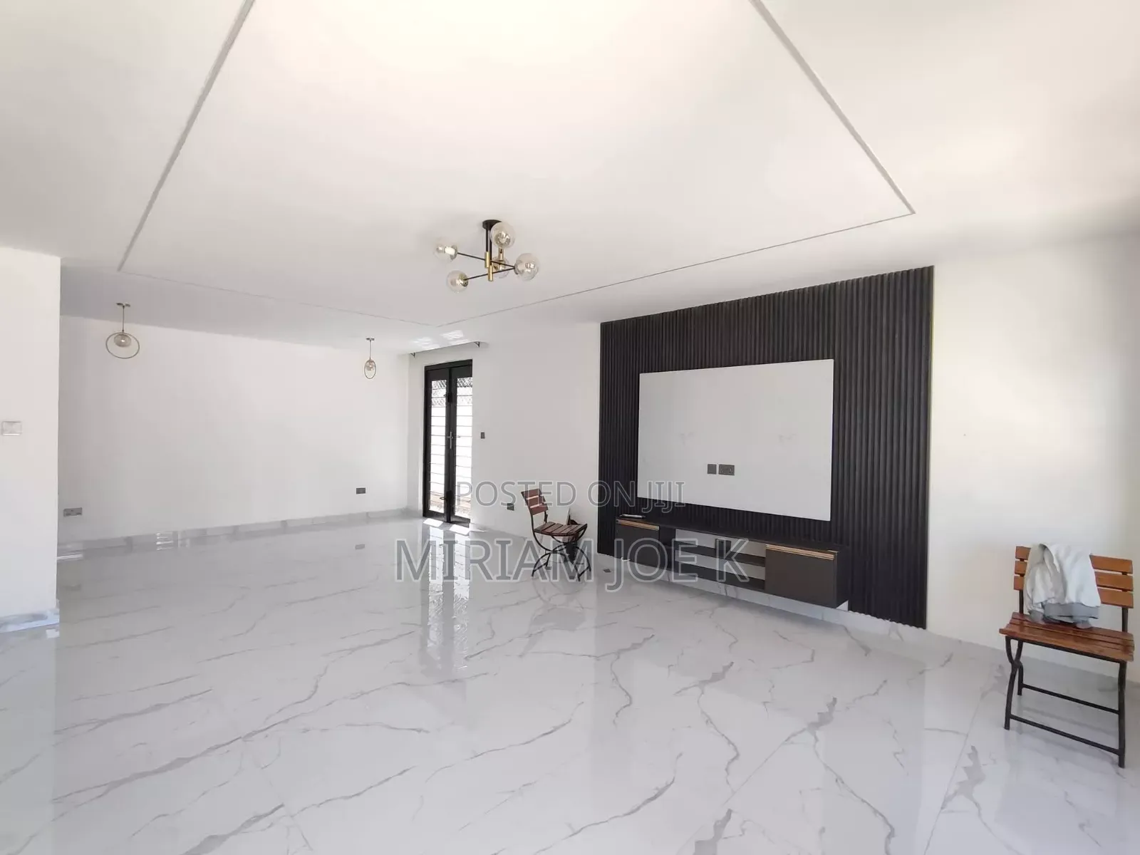 5bdrm Maisonette in Mugutha, Kimbo for sale