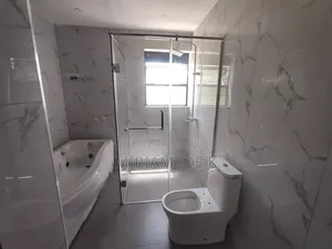 5bdrm Maisonette in Mugutha, Kimbo for sale