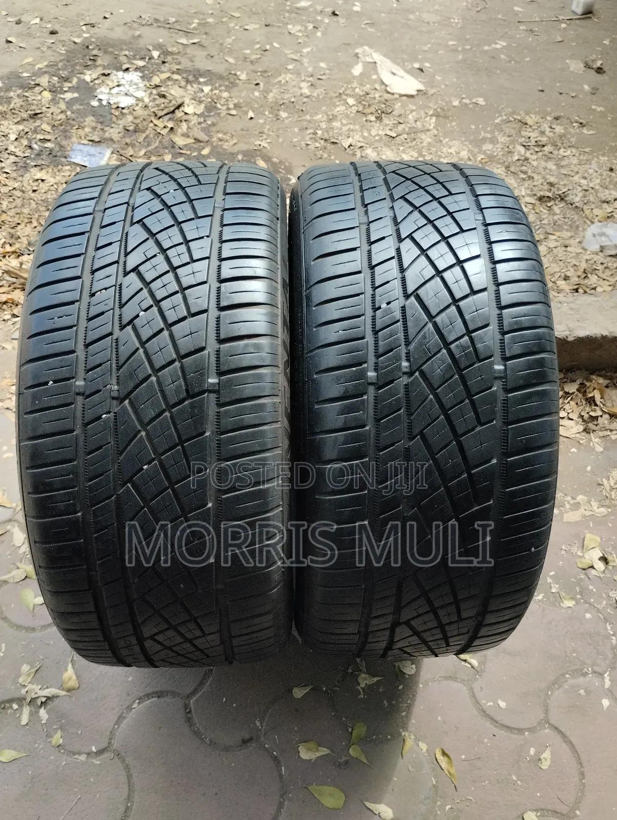 255/40r19 Continental