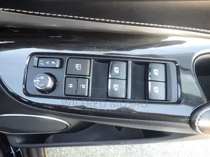 Toyota Harrier 2.0 2019 Black