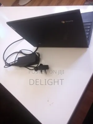 Laptop Lenovo 100e 32GB Intel Core i5 HDD+SSD 32GB