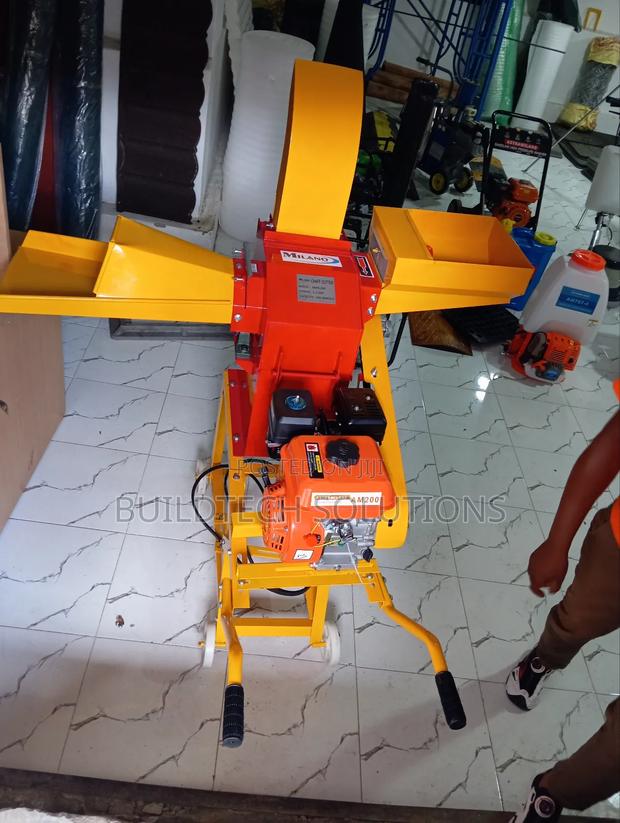 Petrol Powered Animal Feed Chopper - thumbnail 2
