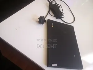 Laptop Lenovo 100e 32GB Intel Core i5 HDD+SSD 32GB