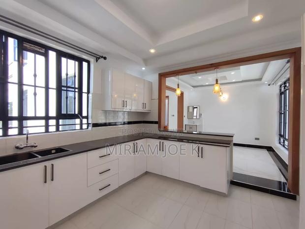 3bdrm Bungalow in Mugutha, Kimbo for sale - thumbnail 2