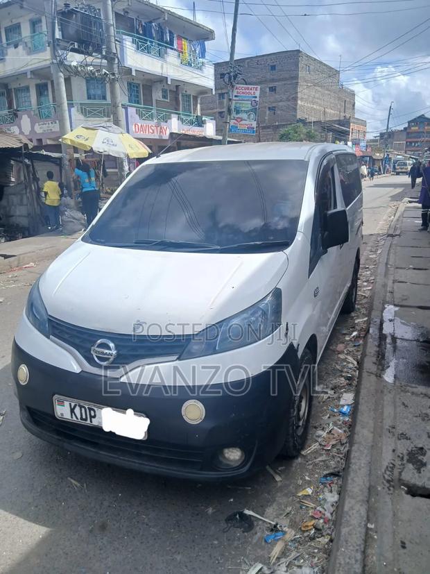 Nissan NV200 2015 White