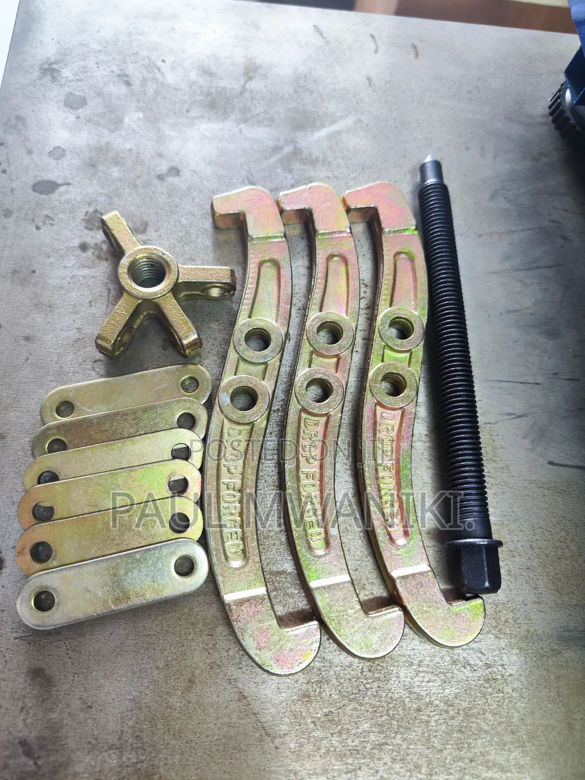 3-Jaw Gear
Puller Available