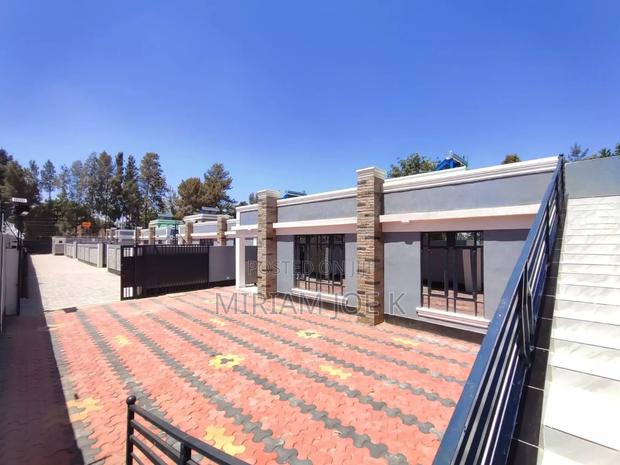 3bdrm Bungalow in Mugutha, Kimbo for sale