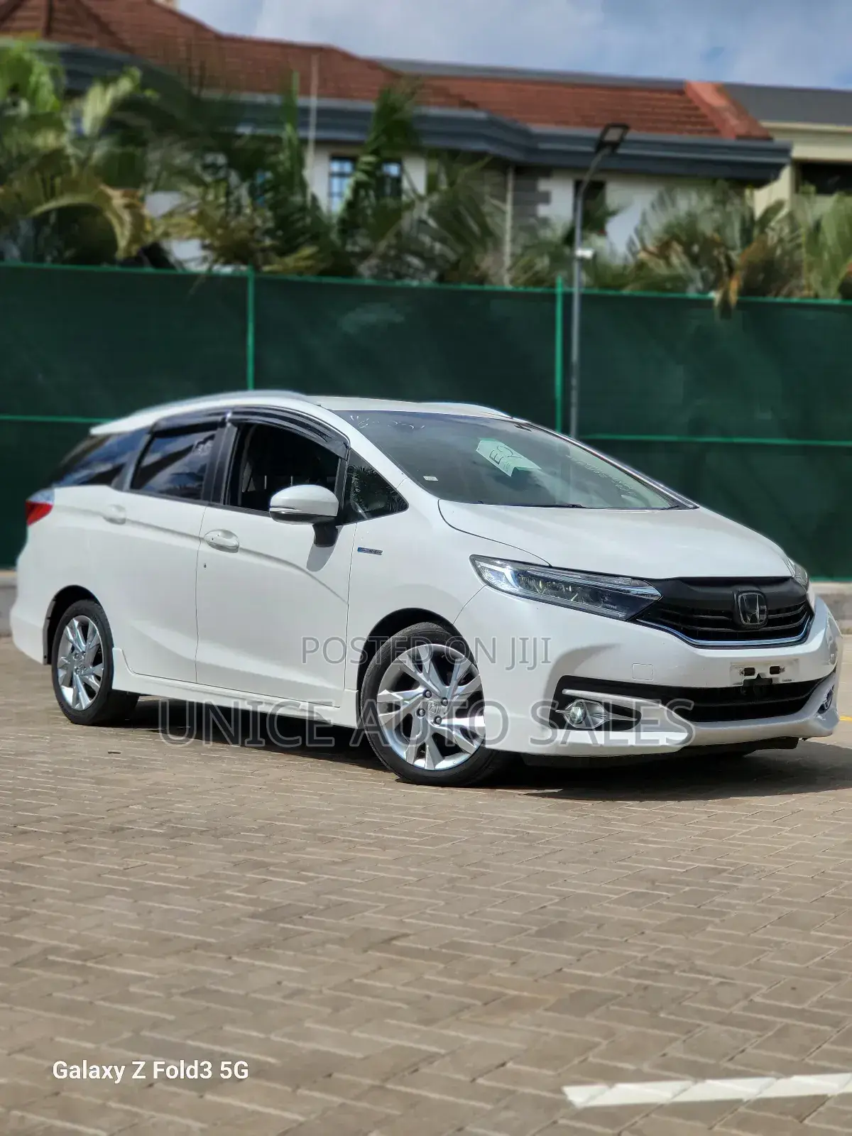 Honda Shuttle 1.5 G 2WD 2019 White