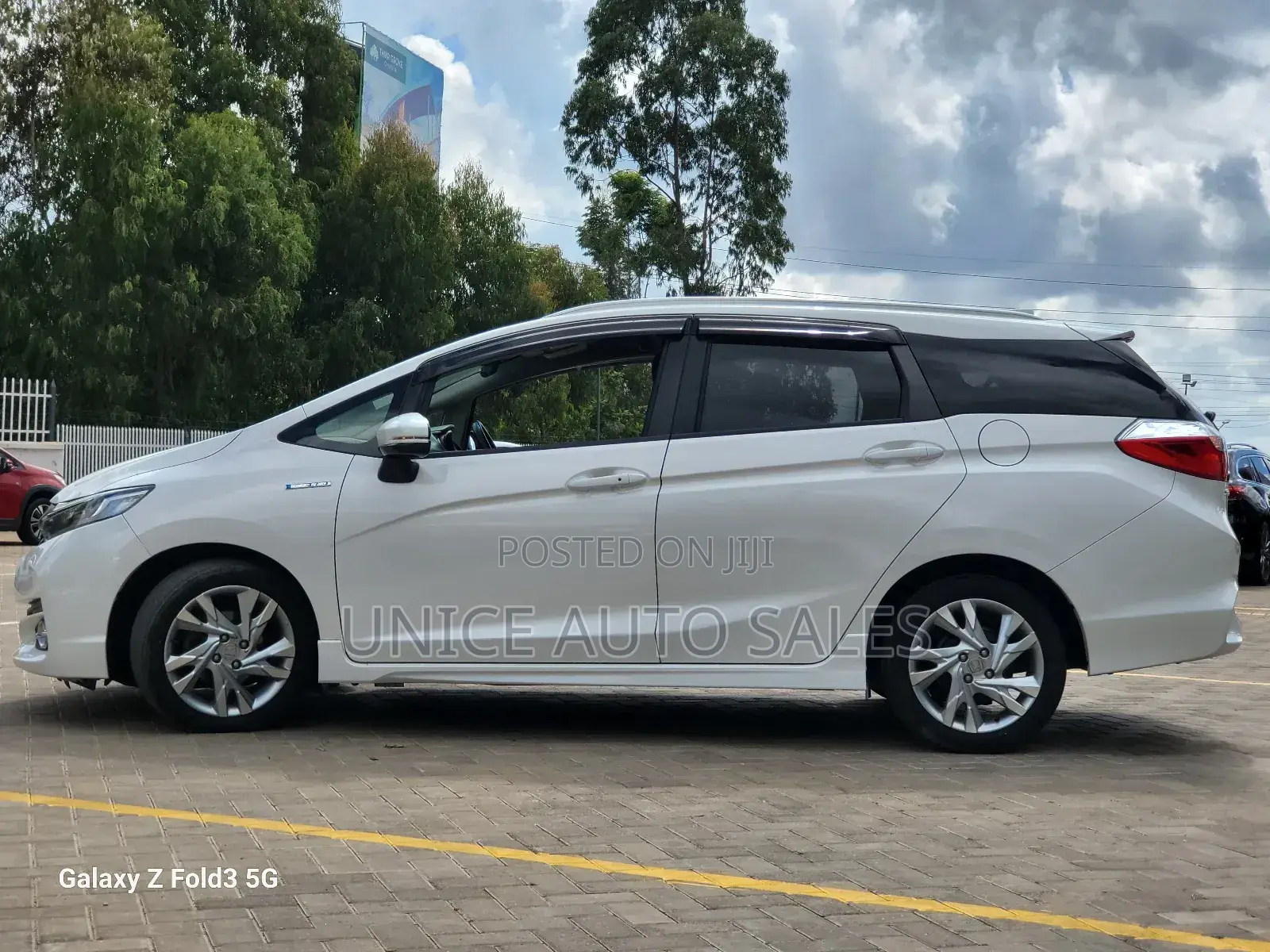 Honda Shuttle 1.5 G 2WD 2019 White