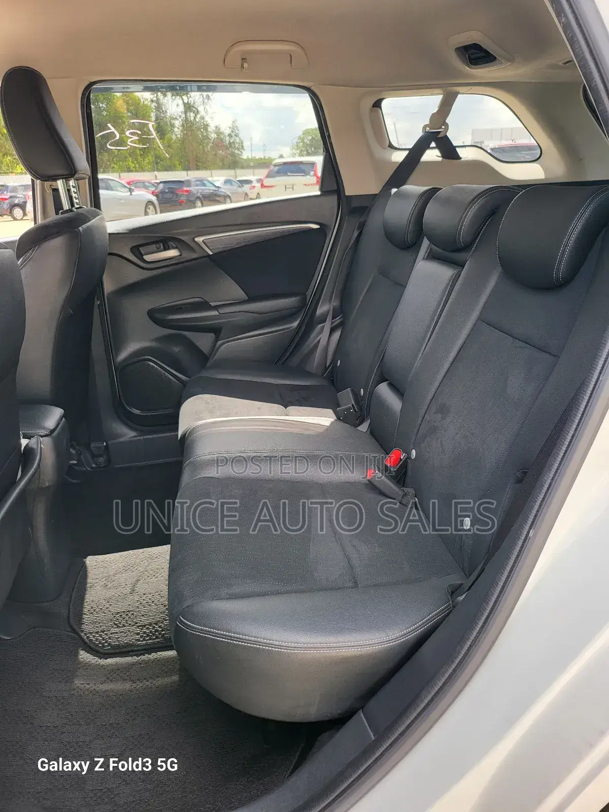 Honda Shuttle 1.5 G 2WD 2019 White