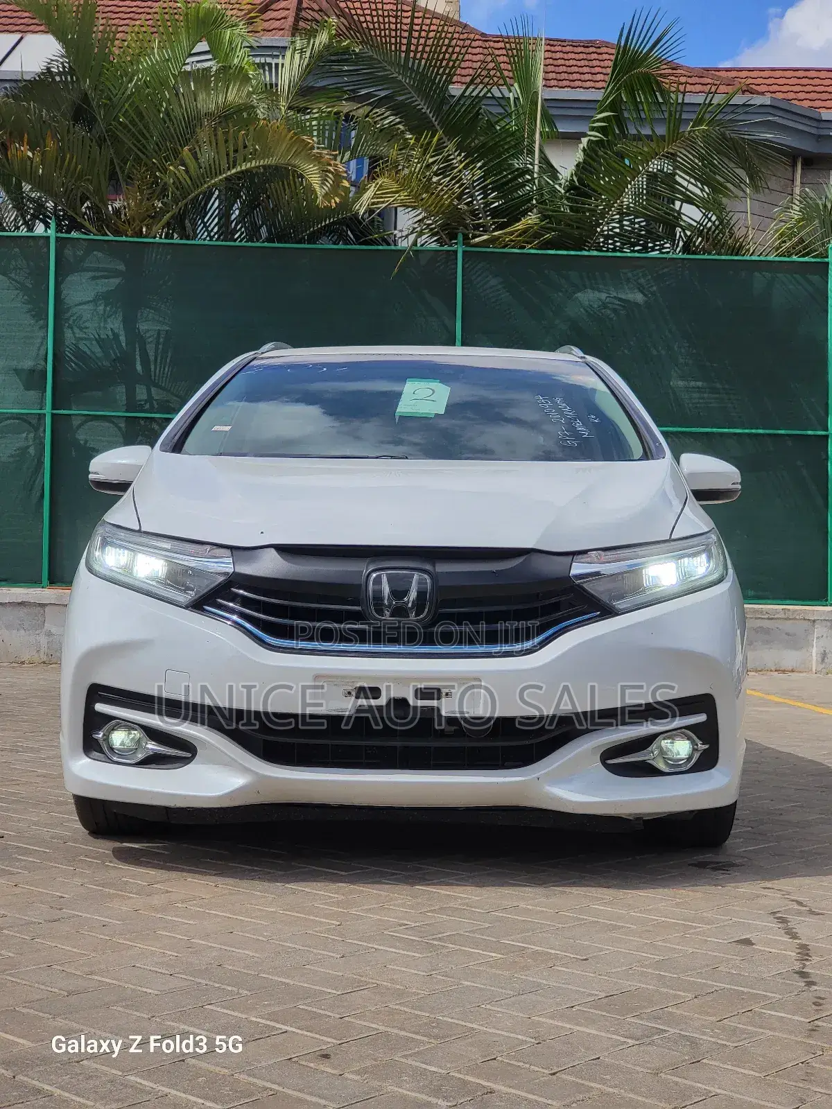 Honda Shuttle 1.5 G 2WD 2019 White