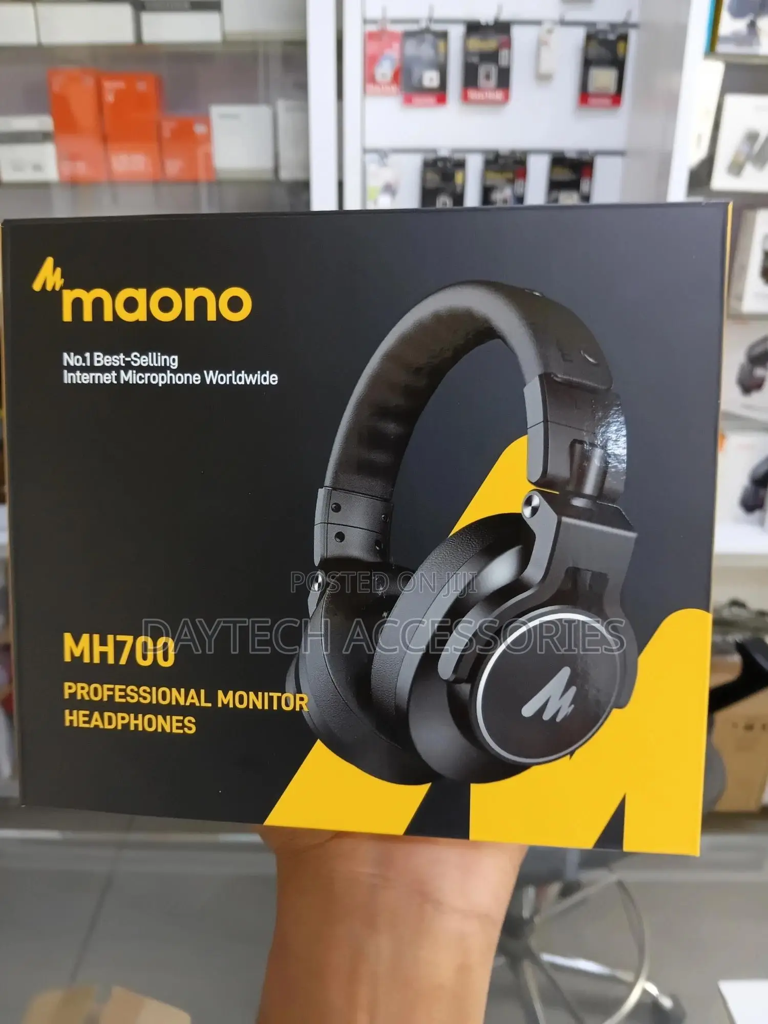 Maono Mh700 Professional Monitor Headphones.