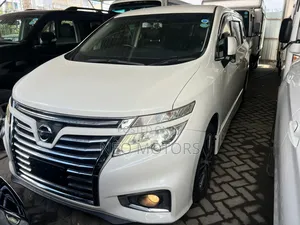 Nissan Elgrand 2018 White