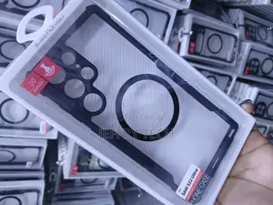 Xundd Protective Bumper Case Designed for Samsung Galaxy S22 Ultra.