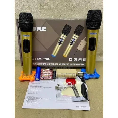 Shure Sm-820 Professional Universal Wireless Microphone