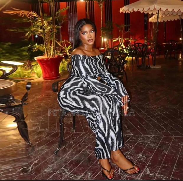 Off Shoulder Ladies Dress - thumbnail 2
