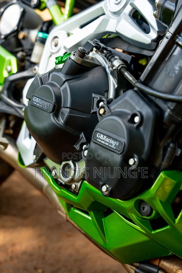 Kawasaki Z900 2017 Green - thumbnail 5