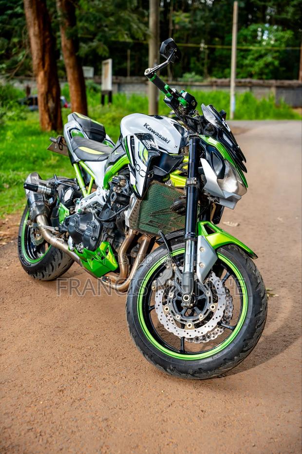 Kawasaki Z900 2017 Green