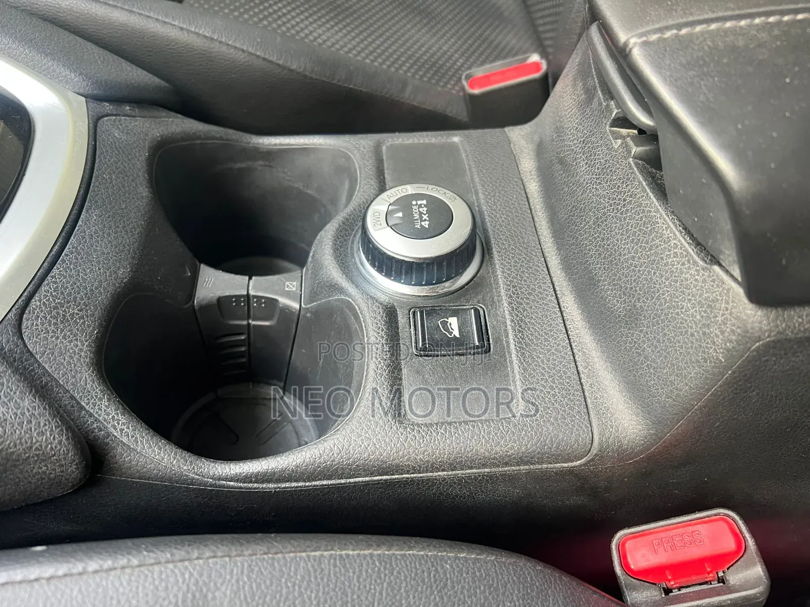 Nissan X-Trail 2018 Gray