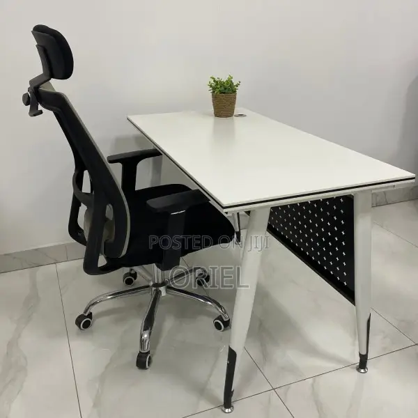 Office Desk : Minimalistic 1200mm Office Desk