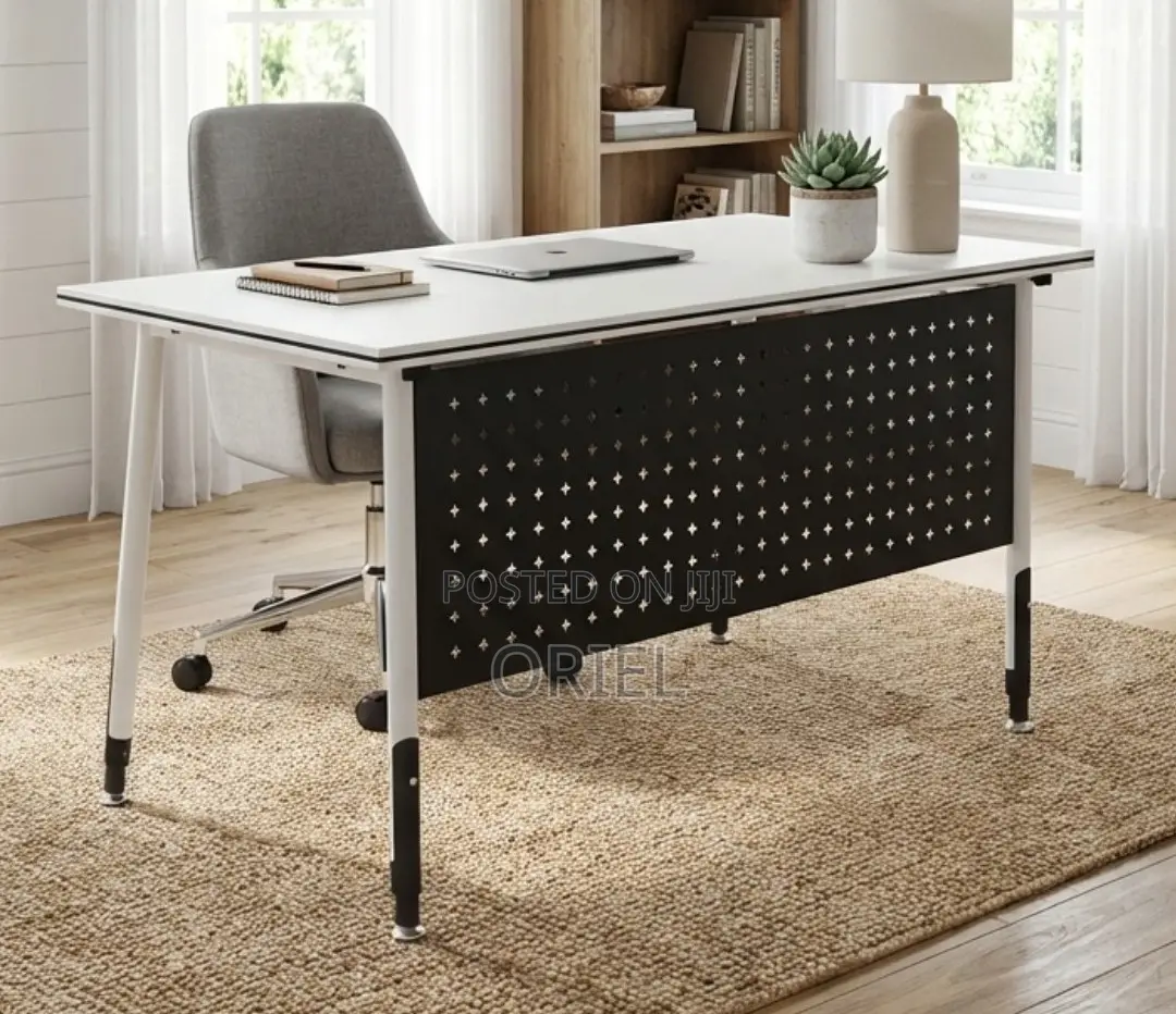 Office Desk : Minimalistic 1200mm Office Desk