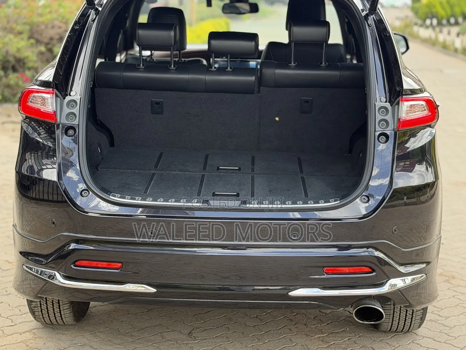 Toyota Harrier 2.0 2019 Black