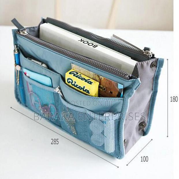 Multipurpose Waterproof 13 Pocket Mini Bag Organizer - thumbnail 3