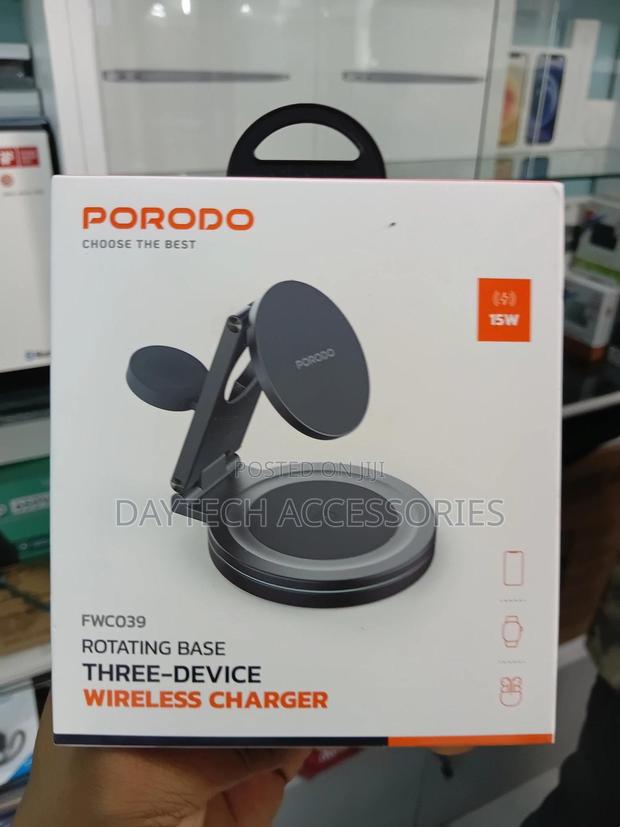 Porodo Rotating Base Three-Device Wireless Charger (Model: Fwc039). - thumbnail 3