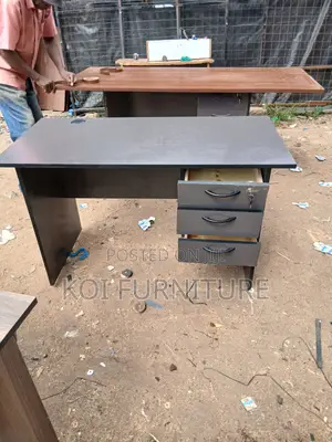 Office Desk : 1 Meter Grey Office Desk