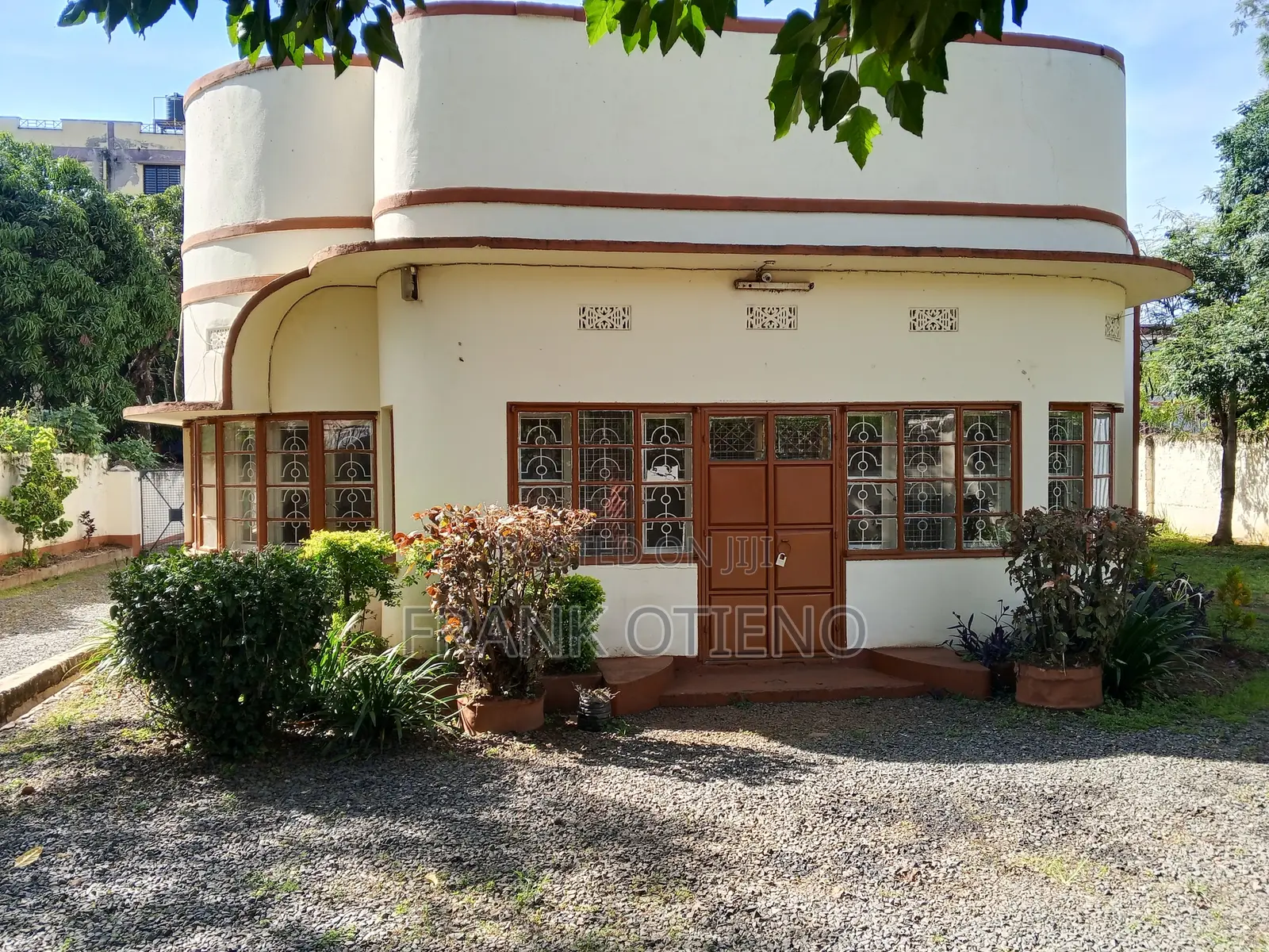 4bdrm Bungalow in Cairo Court, Market Milimani for rent